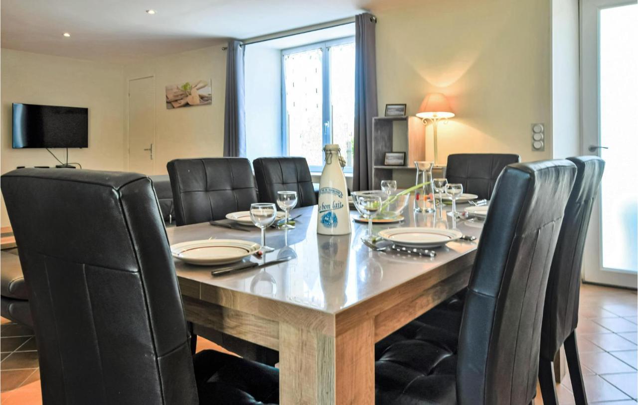 Beautiful home in Créances with WiFi&3 Bedrooms Exterior foto
